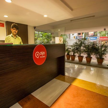 Hotel Oyo 13771 Executive Residency à Pune Extérieur photo