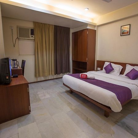 Hotel Oyo 13771 Executive Residency à Pune Extérieur photo